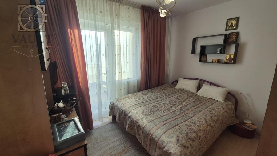 Apartament cu 3 camere decomandat, mobilat în Teiul Doamnei