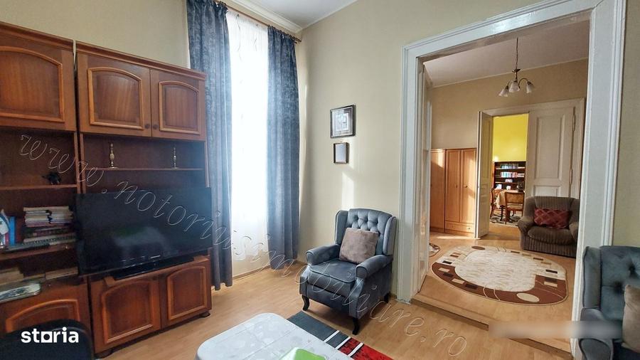 Casă cu 4 camere cu Teren 763 Mp în Central