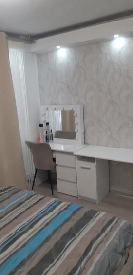 Apartament cu 2 camere decomandat, mobilat în Berceni