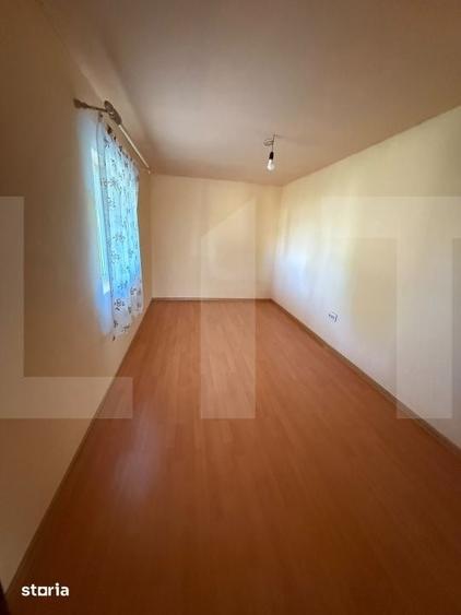 Casa individuala, 235,71mp, total teren 9600mp- 1001mp intravilan, Ora - 2