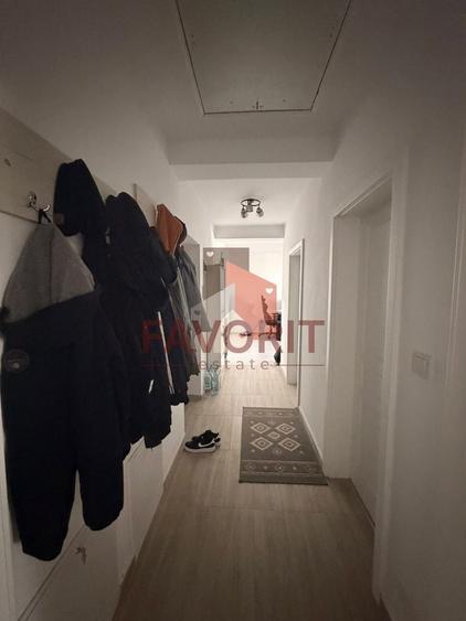 Apartament cu 2 camere decomandat, mobilat în Giroc