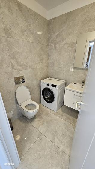 Apartament cu 8 camere în Vest
