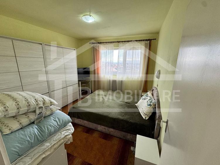 Apartament cu 3 camere decomandat, mobilat în Cornișa