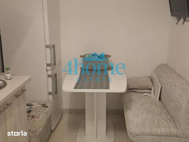 Apartament cu 3 camere în Tineretului