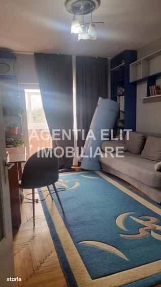 Apartament cu 3 camere decomandat în Ultracentral