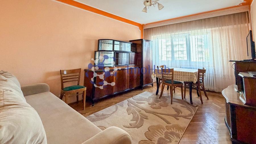 Apartament cu 2 camere în Podul de Fier
