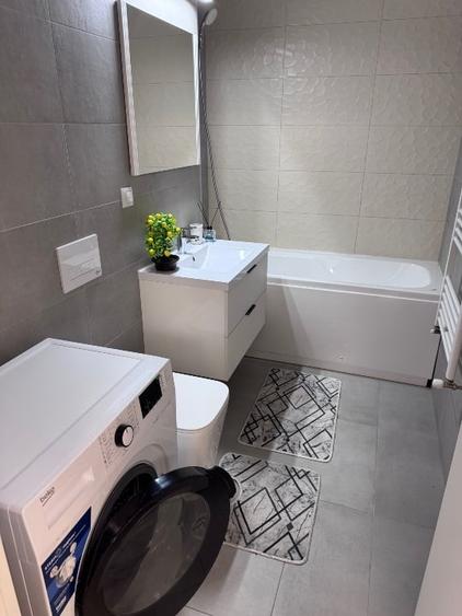 Apartament cu 2 camere semidecomandat, mobilat în Pipera