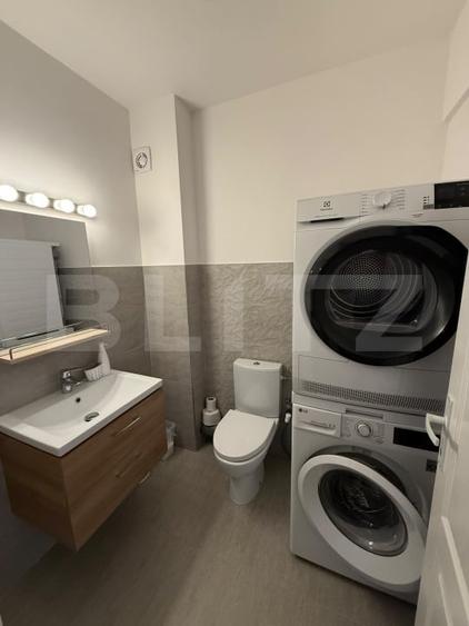 Apartament cu 3 camere decomandat, mobilat în Baciu