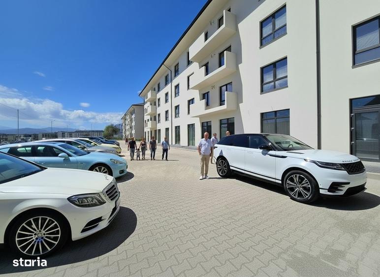 Spatiu Comercial cu Vitrine, Open Space, 150 mp - Doamna Stanca Sibiu - 1