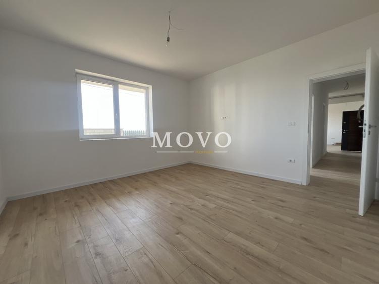 Apartament cu 3 camere decomandat în Giroc