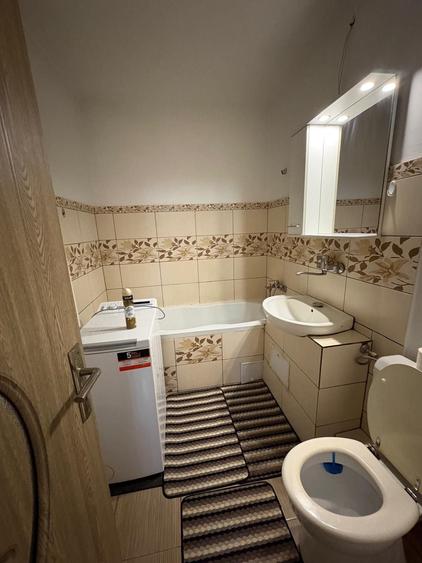 Apartament cu 2 camere decomandat în Unirii