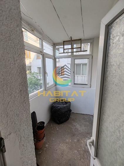 Apartament cu 3 camere decomandat în Dristor