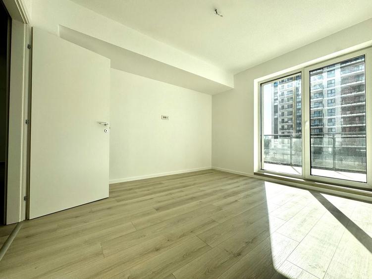 Apartament cu 2 camere semidecomandat, mobilat în Lipovei