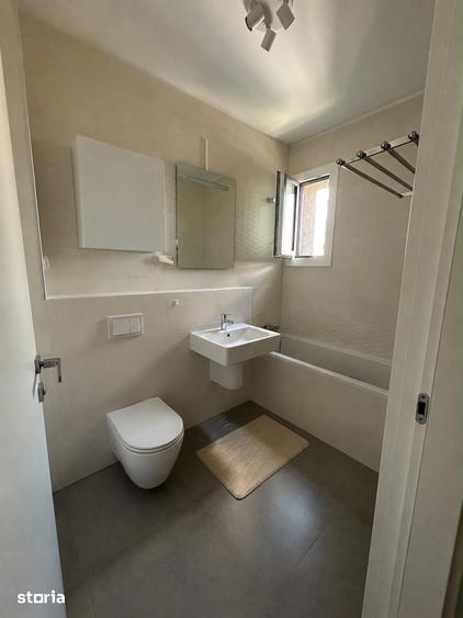 Apartament cu 3 camere decomandat în Bucureștii Noi