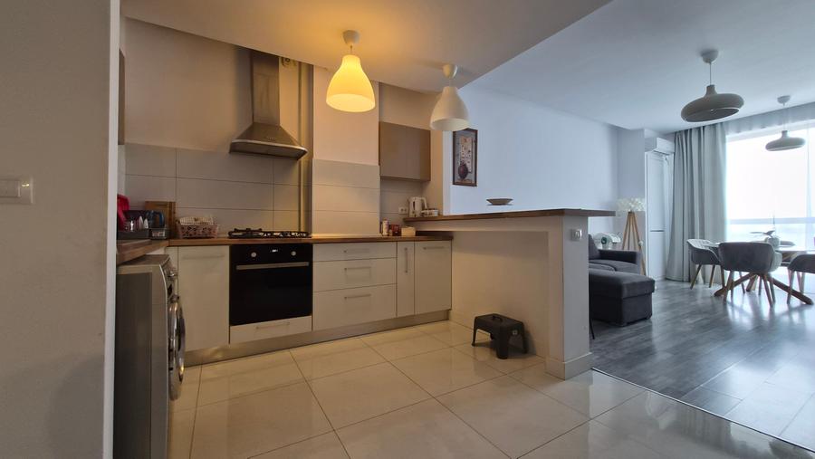 Apartament cu 2 camere nedecomandat, mobilat în Central