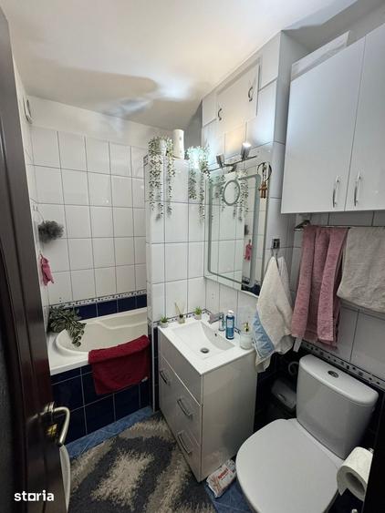 Apartament cu 3 camere în Mircea cel Bătrân
