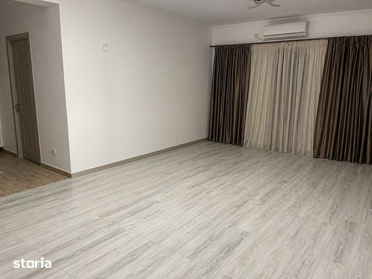 Casă cu 4 camere cu Teren 430 Mp în Exterior Vest