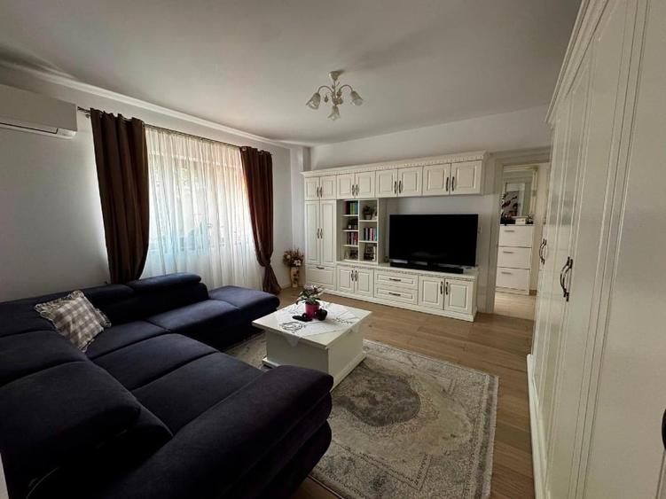 Apartament cu 2 camere decomandat, mobilat în Tudor Vladimirescu
