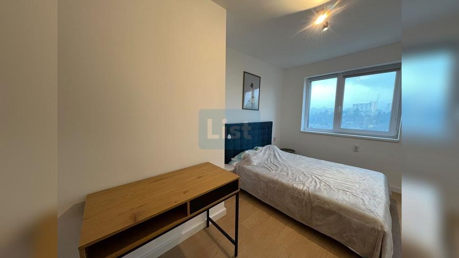 Apartament cu 3 camere semidecomandat, mobilat în Gheorgheni