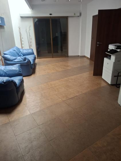 Birou, de 248 mp, în Brâncoveanu