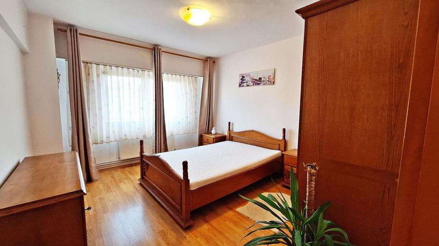 Apartament cu 2 camere semidecomandat, mobilat în Răcădău