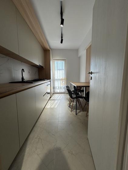Apartament cu 2 camere decomandat, mobilat în Berceni