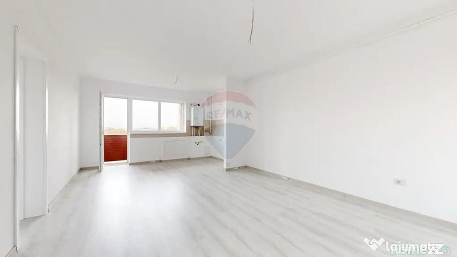 Apartament cu 2 camere semidecomandat în Sânpetru