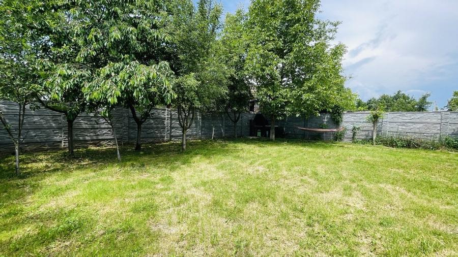 Casă individuală cu 6 camere cu Canalizare în Dârza