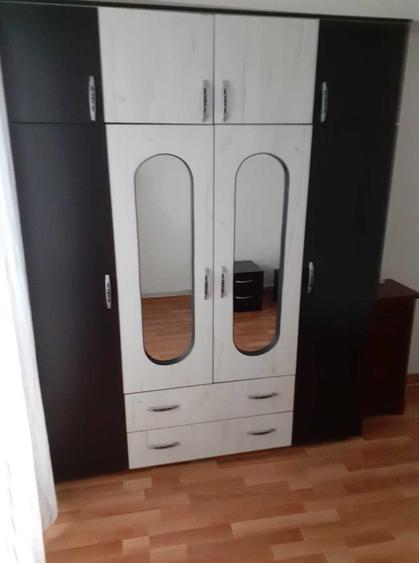 Apartament cu 2 camere decomandat în Exterior Vest