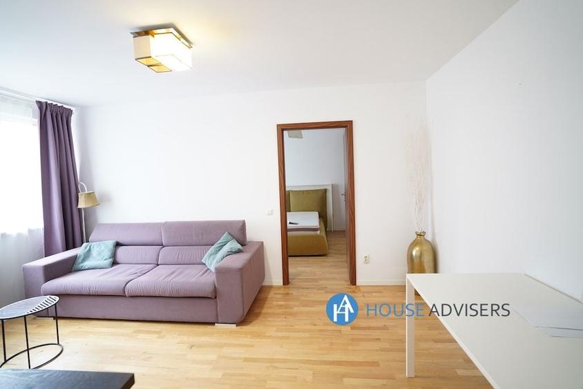 Apartament cu 2 camere, mobilat în Universitate