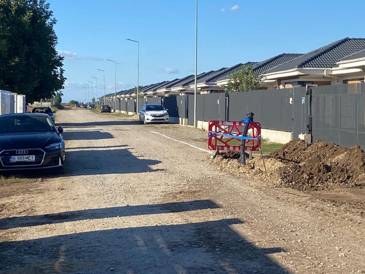 Teren Construcții intravilan de 11900 mp, în Tunari
