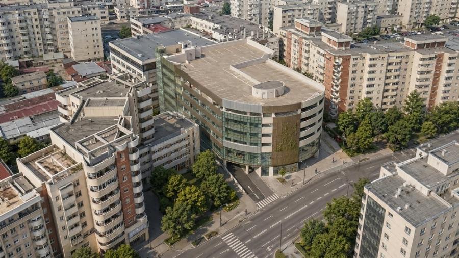 Spațiu comercial, de 3,708 mp, în Mărăști