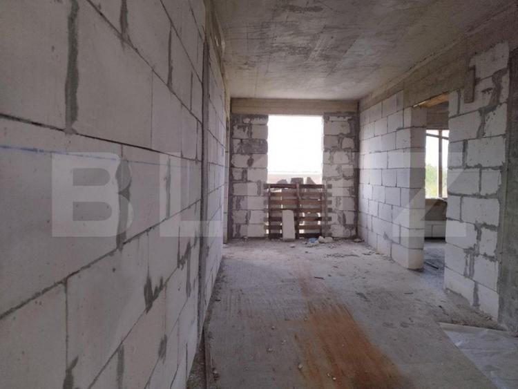 Casa individuala, 7 camere, 400mp, teren 3800mp, Corlatesti - 1