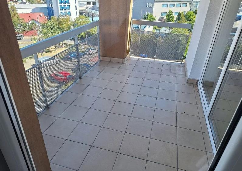 Apartament cu 2 camere decomandat în Tudor