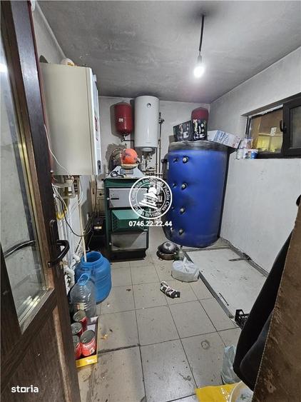 Casă cu 4 camere în Aroneanu