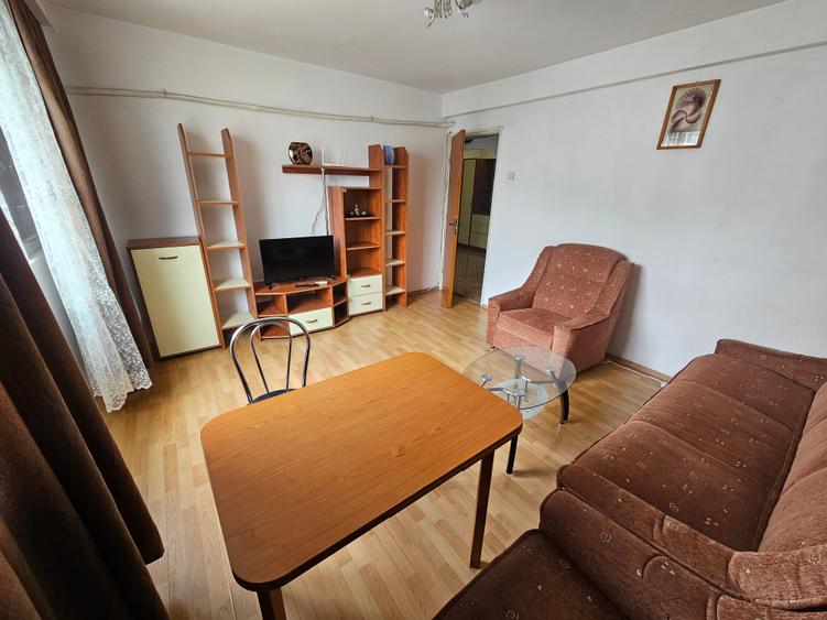 Apartament cu 2 camere decomandat, mobilat în Cantemir