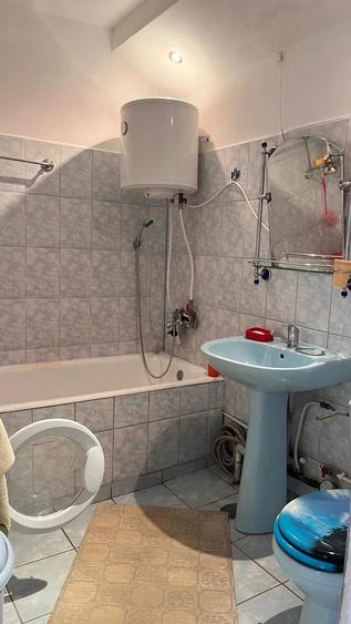 Apartament cu 2 camere semidecomandat în Exterior Vest