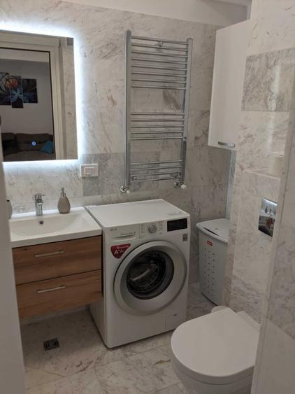Apartament cu 2 camere decomandat în Cârlig
