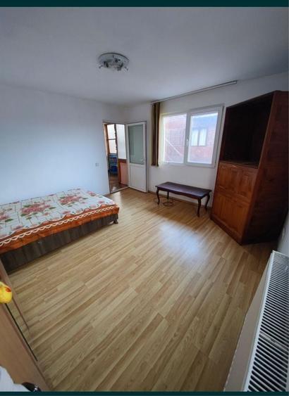 Garsoniera casa zona metrou republica direct proprietar - 6