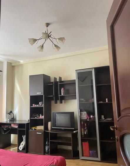 Apartament cu 2 camere decomandat în Ultracentral