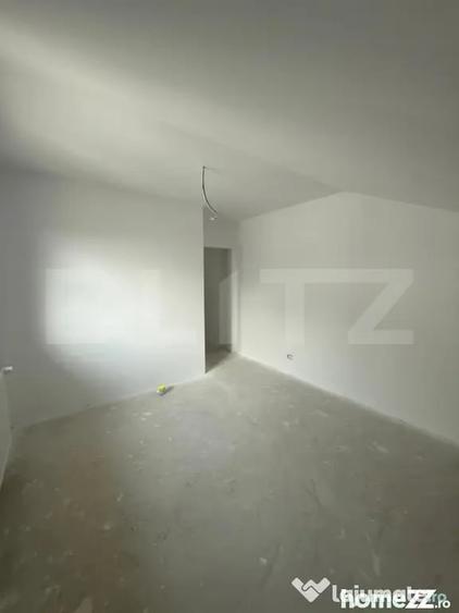 Apartament cu 3 camere decomandat în Burdujeni