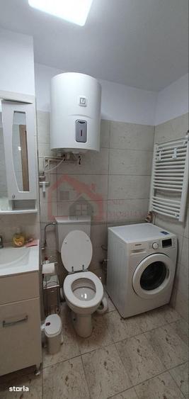 Garsonieră decomandată, mobilată în Tei