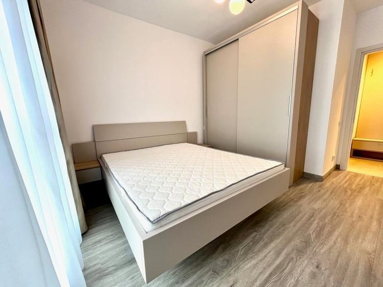 Apartament cu 2 camere decomandat în Giulești