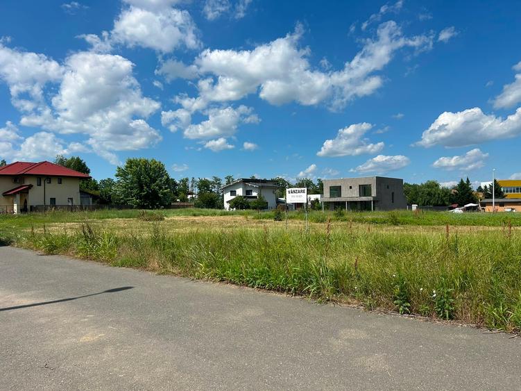 Teren Construcții intravilan de 680 mp, în Corbeanca
