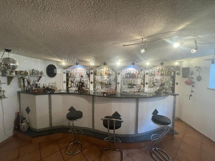 Casă individuală cu 5 camere cu Canalizare în Avrig