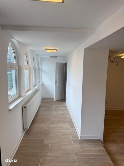 Casa- Sector 1 / Birou-Comercial - 7