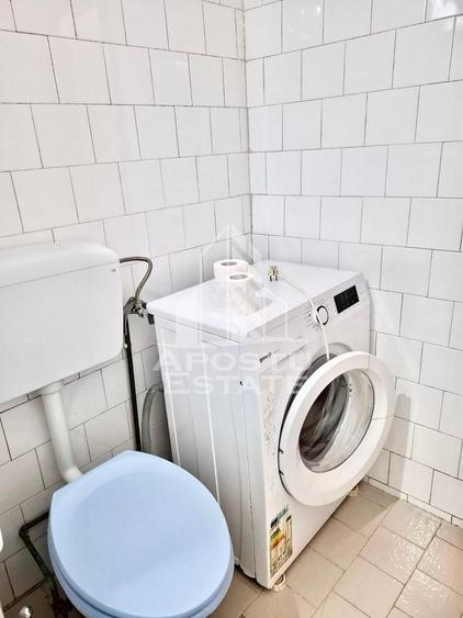 Apartament cu 2 camere semidecomandat, mobilat în Buziașului