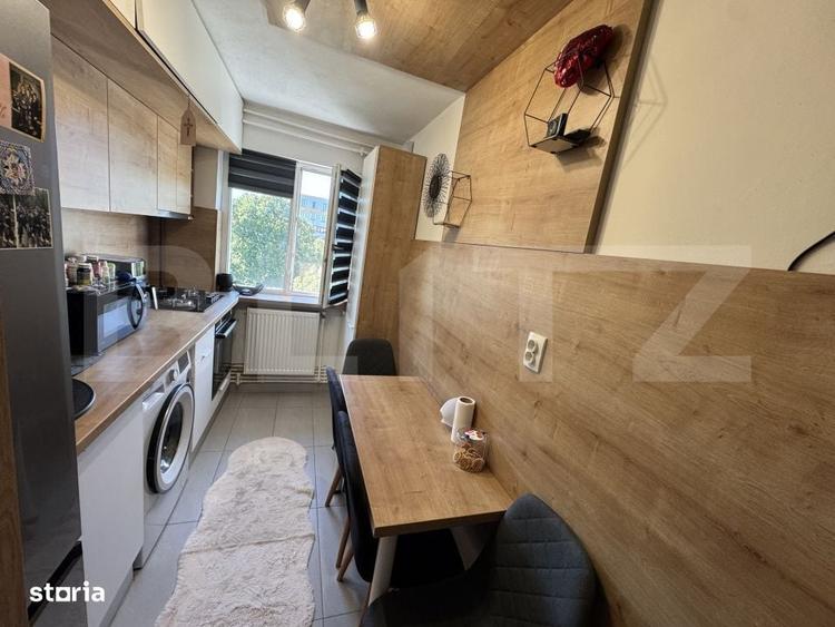 Apartament cu 3 camere decomandat în 1 Mai