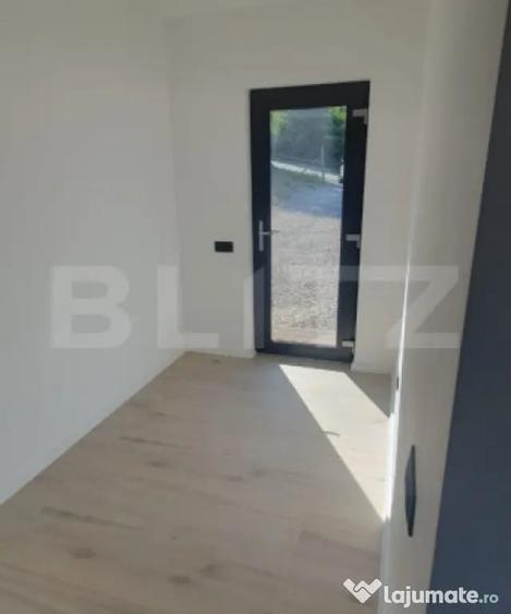 Casă cu 4 camere cu Teren 924 Mp în Central