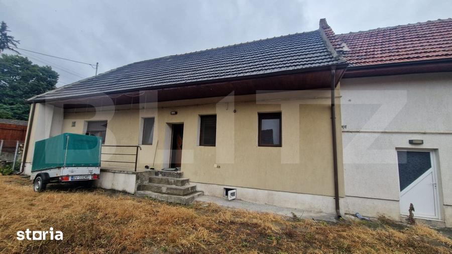 Casă cu 5 camere cu Teren 935 Mp în Central
